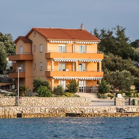 Apartmani Maslina Lun  Exterior photo